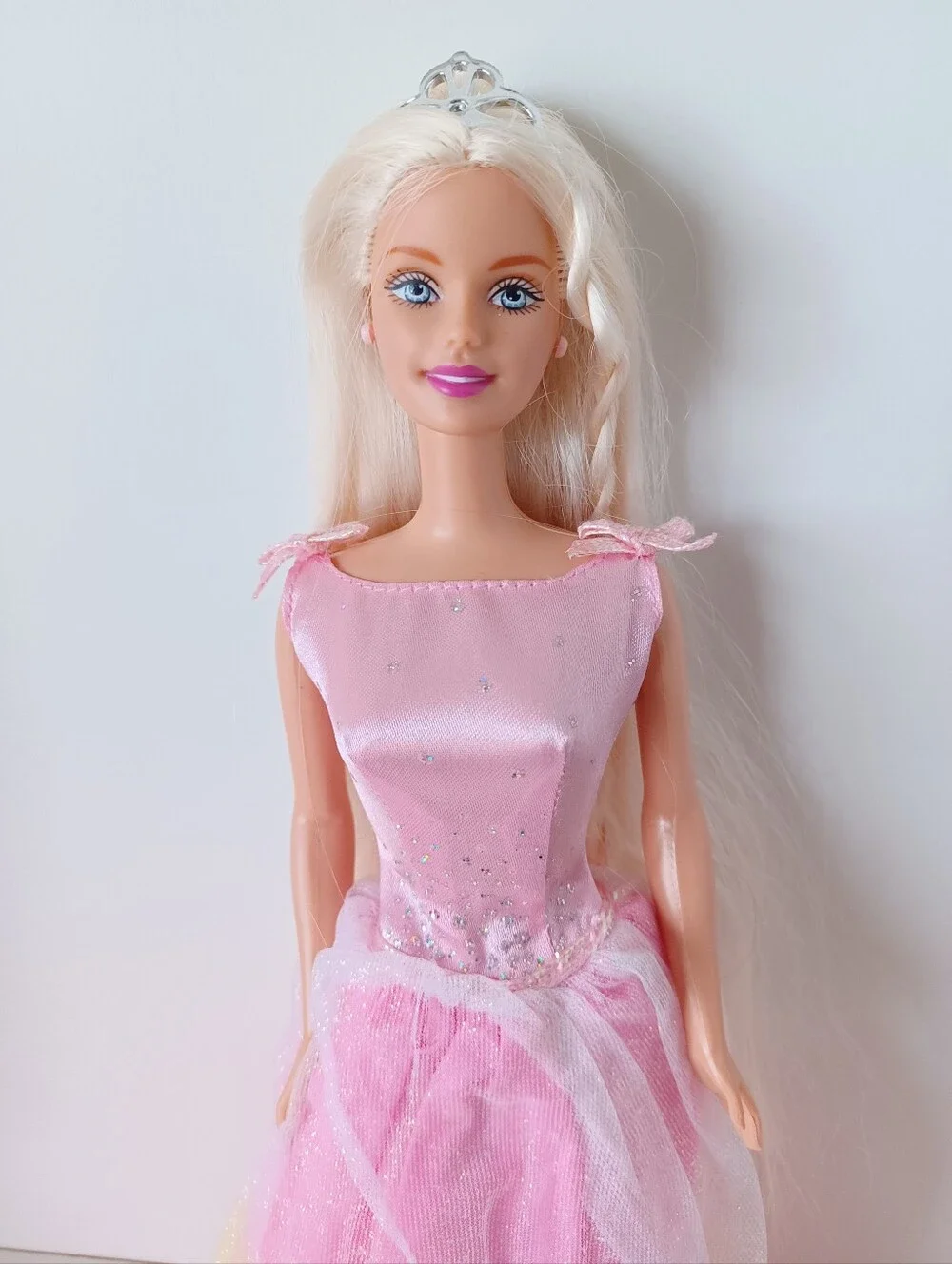 Vintage Barbie Fashion Doll Prncess Pink And Yellow Dress‎ With Crown Toy
